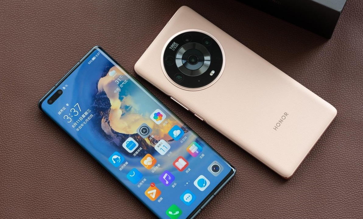 荣耀Magic&nbsp;2官方图片曝光&nbsp;近100%屏占比