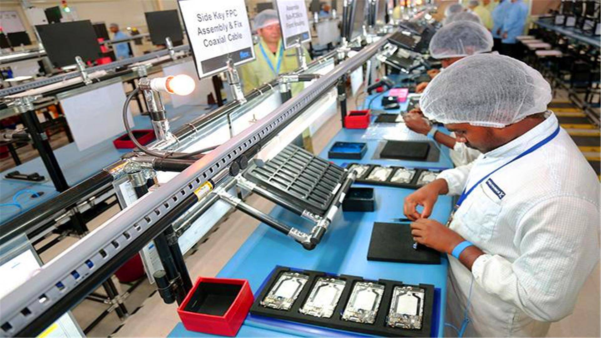 富士康母公司拟在印度大举扩张