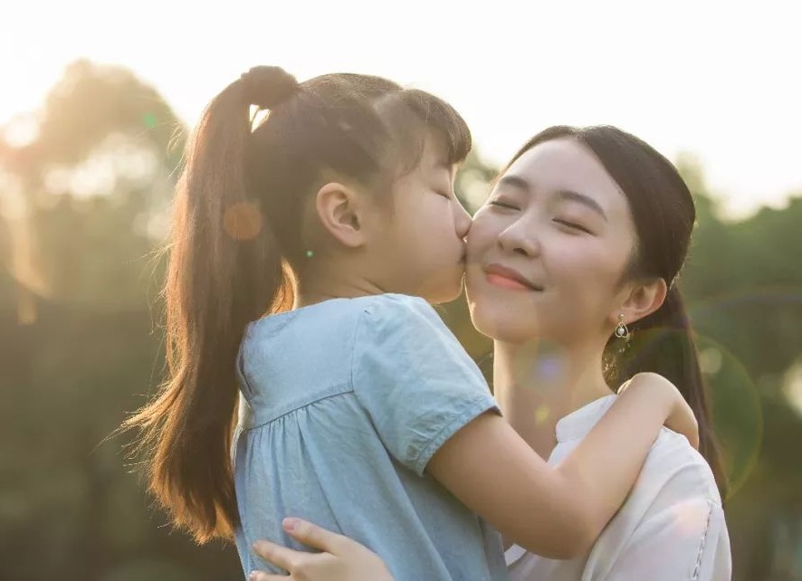妇女节放假半天 不放假有加班费吗