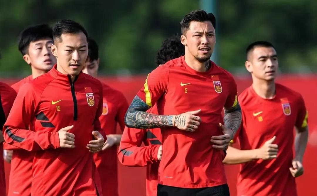 国足全员体脂率未超10%