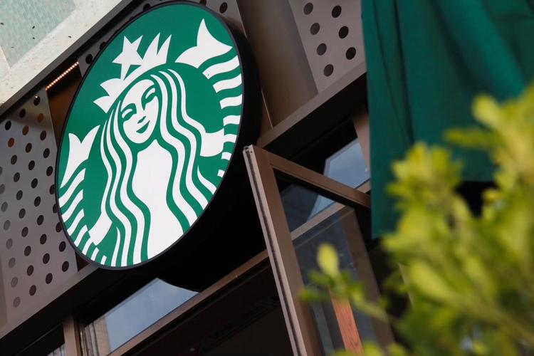 <b>星巴克星礼卡被指国内外双标</b>