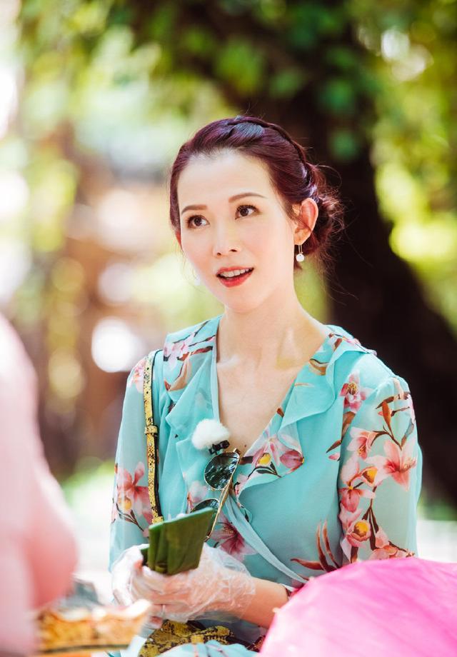 蔡少芬让刘銮雄干了几年图片