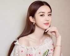 <b>赵丽颖暴瘦惹粉丝担忧</b>