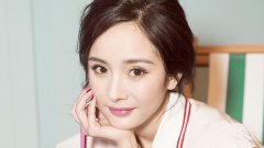 <b>杨幂遭代拍恶意拍摄 杨幂遭恶意偷拍险走光</b>