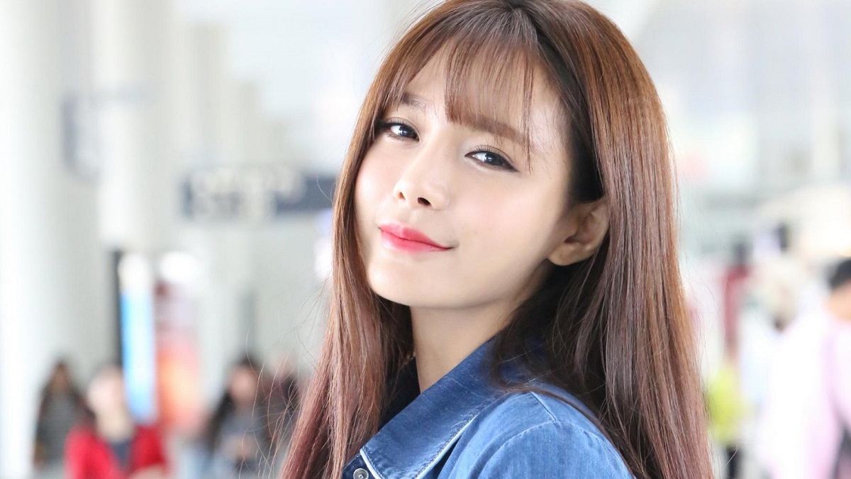 沈梦辰晒暴晒后的肤色 沈梦辰自爆被暴晒后黑出新高度