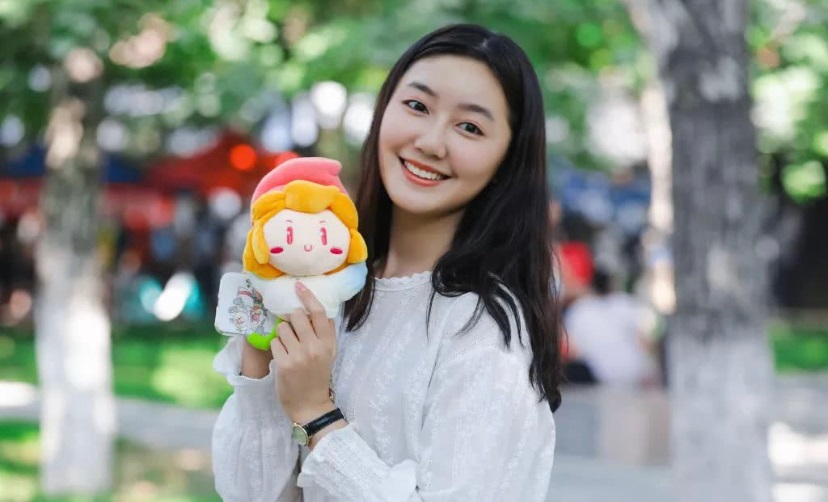 点读机女孩高君雨发烧进ICU