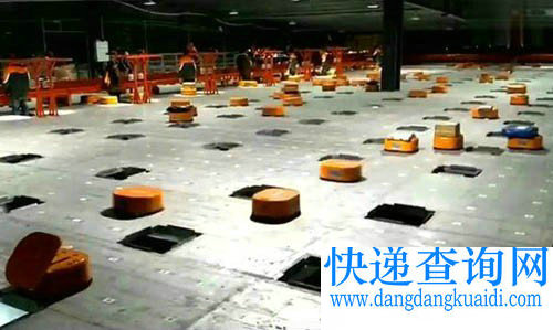 申通&ldquo;小黄人&rdquo;引深思快递机器人利弊难权衡