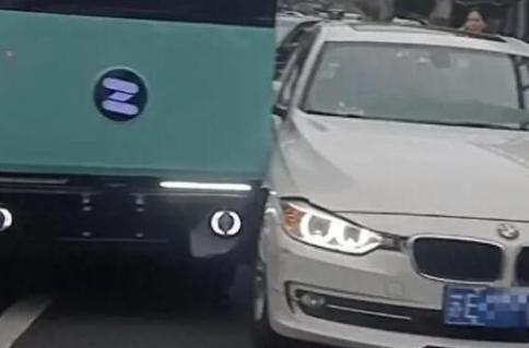 发快递一公斤多少钱