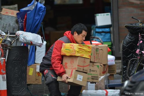 快递高峰期 快递员成职场香饽饽