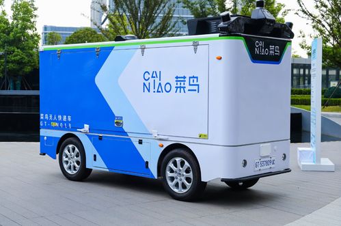 3人因经济纠纷 叫来装载机堵物流园大门被拘留