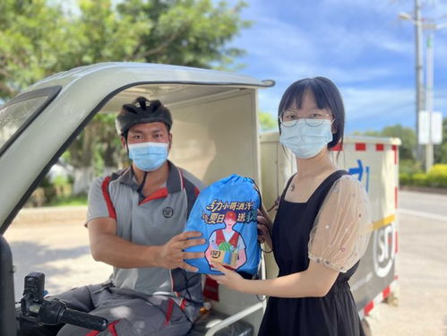 欧曼ESTA快递车装备哪些智能复古