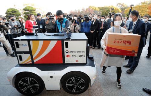 女子遇电诈脱身倒赚8千元 女子遇电诈脱身倒赚8千元