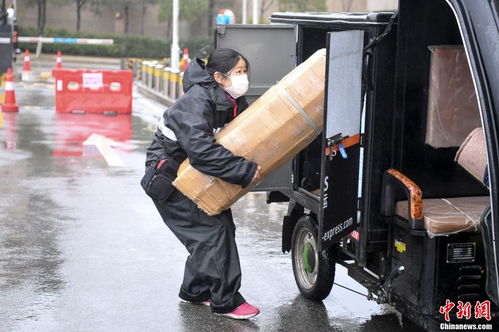 包车包买票包吃住快递公司三包留人