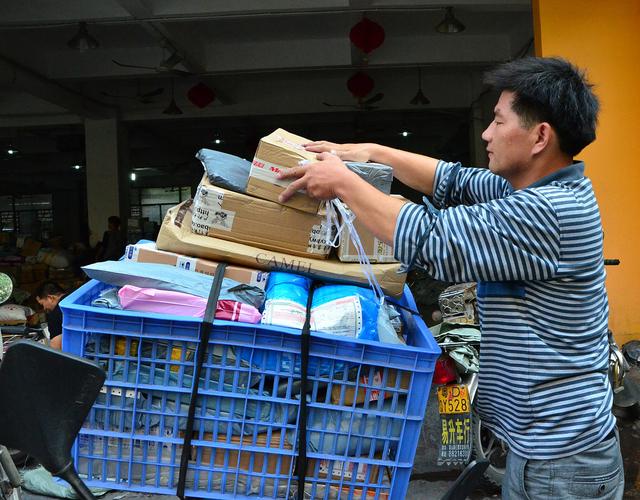 80后物流小哥工资涨了想买房安家