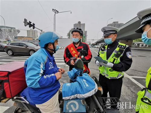 一个纸箱的风光11月 双11后废品回收迎来黄金周 一个纸箱的风光11月 双11后废品回收迎来黄金周