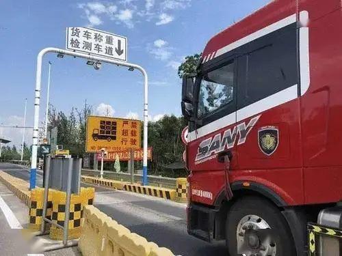 铁路货运持续低迷 交通投资高位运行 铁路货运持续低迷 交通投资高位运行