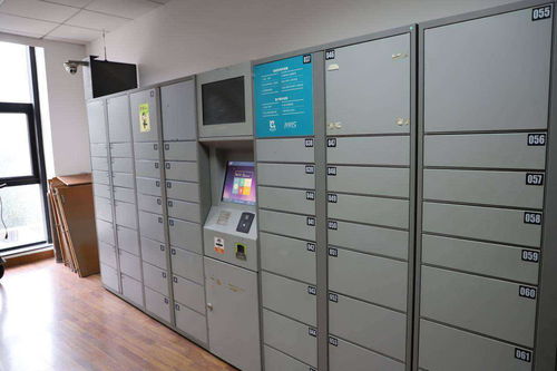 昆明洛羊镇火车站内发生试验列车撞施工作业人员事故致11人死亡