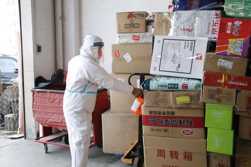 成都一男子和相差13岁外国女友结婚 兼职摄影拍摄时相识