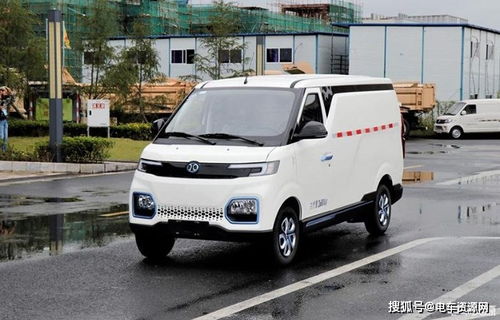 送快递的顺丰做起了社区店 10家嘿客门店昨