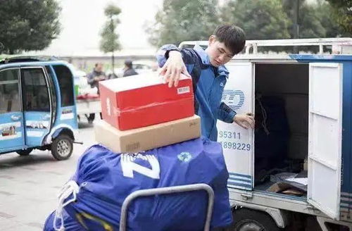 快递员被拦小区外急哭 评 合理疏导而非一了