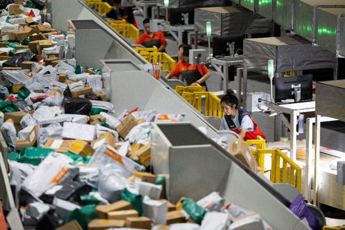 工人往黄豆酱里大小便？官方回应