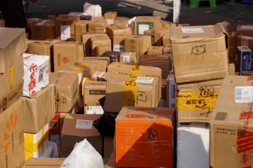 申通快递话务员简单吗