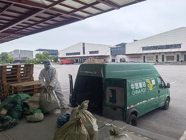 快递是怎么挣钱的