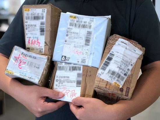 青少年足球赛现断子绝孙脚 青少年足球赛现断子绝孙脚