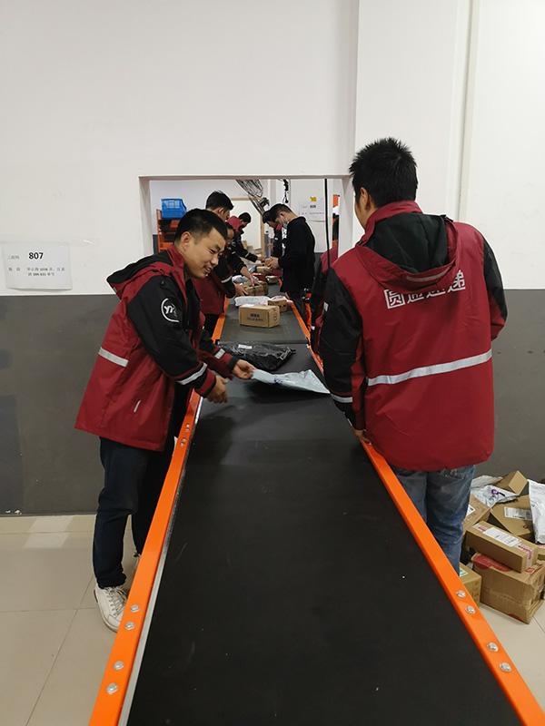 社区快递寄存柜越来越多 有没有行业管理规范 社区快递寄存柜越来越多 有没有行业管理规范