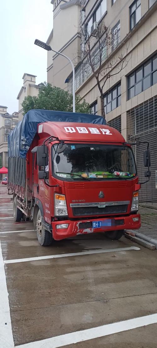 男孩一天喝9升水被查出肿瘤