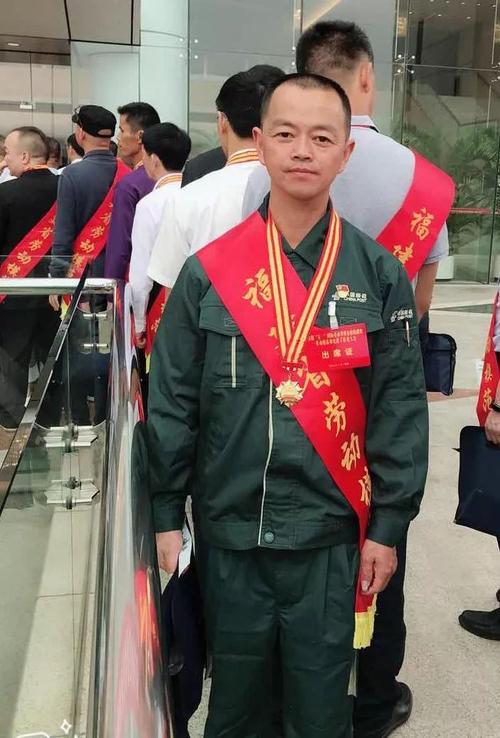 在线查飞机航班实时查询