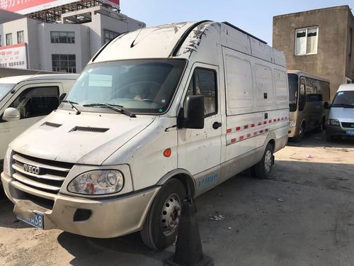 上海强化港口危险货物装缷与储存的管控措施