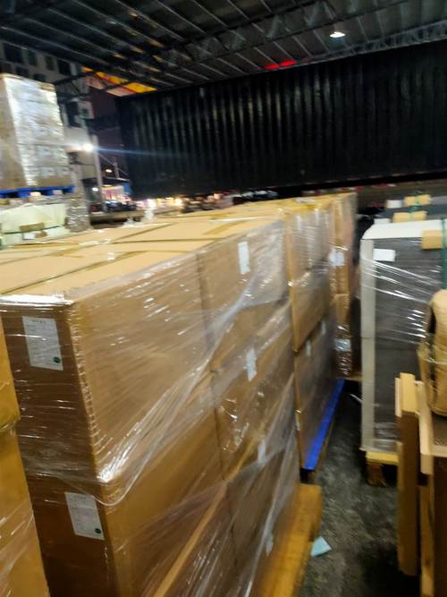 2万家店融合快递功能 苏宁线下服务网更趋智能