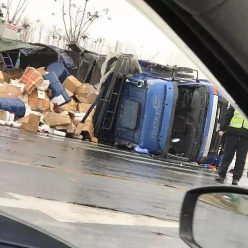 科技革命深度融合智慧物流 全供应链无人化