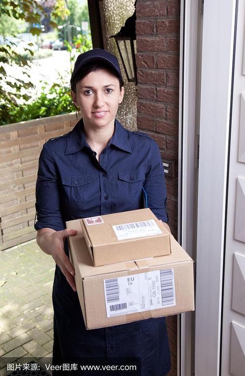 2025年双11快递量或超20亿件 创近十年点