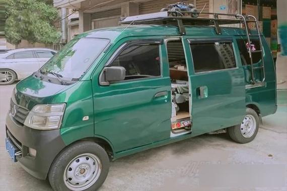 超越经典 再创中国轻卡新标杆 超越经典 再创中国轻卡新标杆