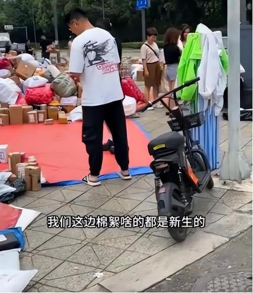 物流行业现状 电商快件业务成剑