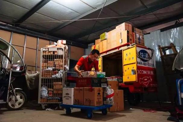 <b>物流外包的主要优势是什么</b>