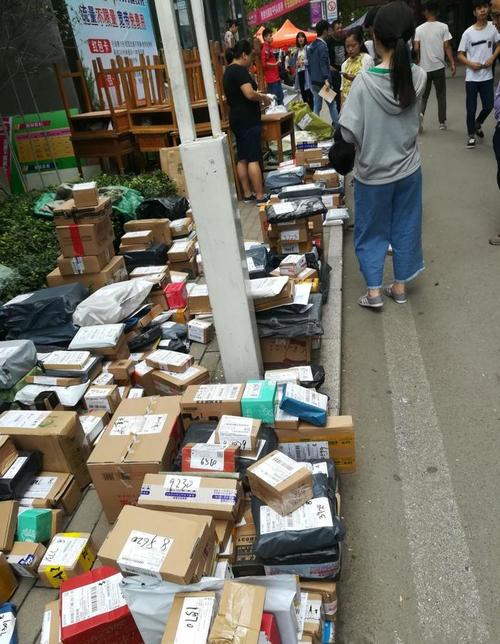 银川货运中心破解非黑即白运输难题