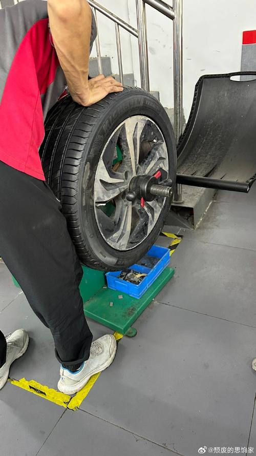 近九成消费者接受快递代收服务 近九成消费者接受快递代收服务