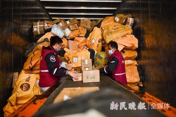 单反相机可以寄快递吗