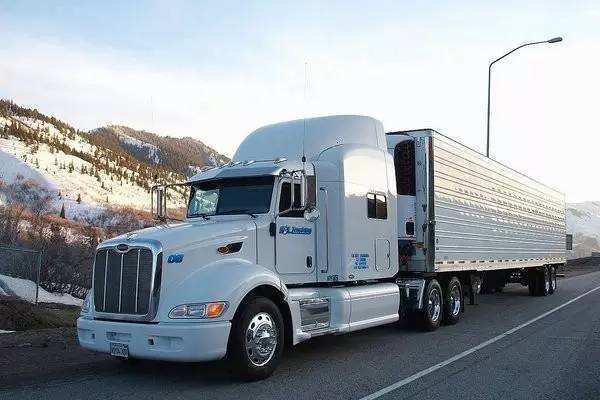 跨越速运 新时期下的新跨越