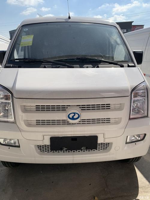 邮政平邮和邮政快递一样吗 邮政平邮和邮政快递一样吗