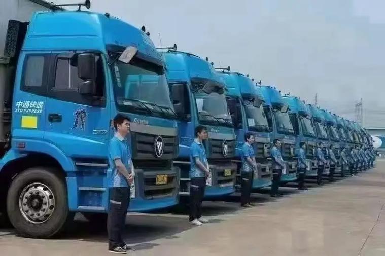 消防栓藏快件 货主被告知自取