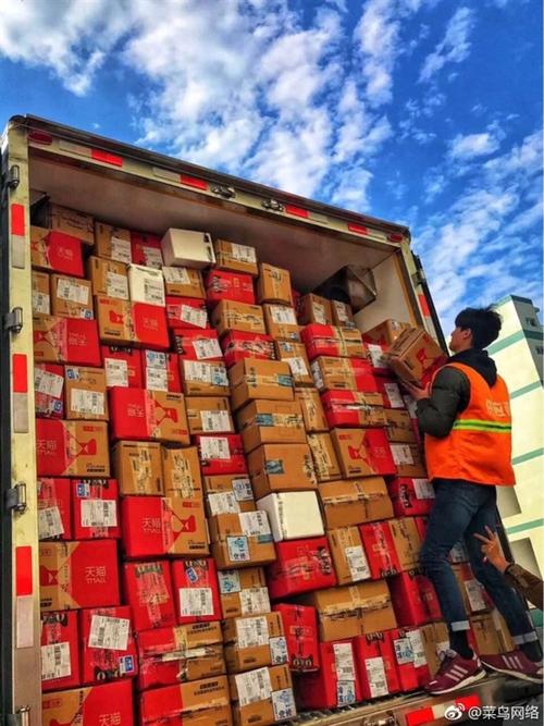 快递包裹 身穿厚马甲 的是与非 快递包裹 身穿厚马甲 的是与非