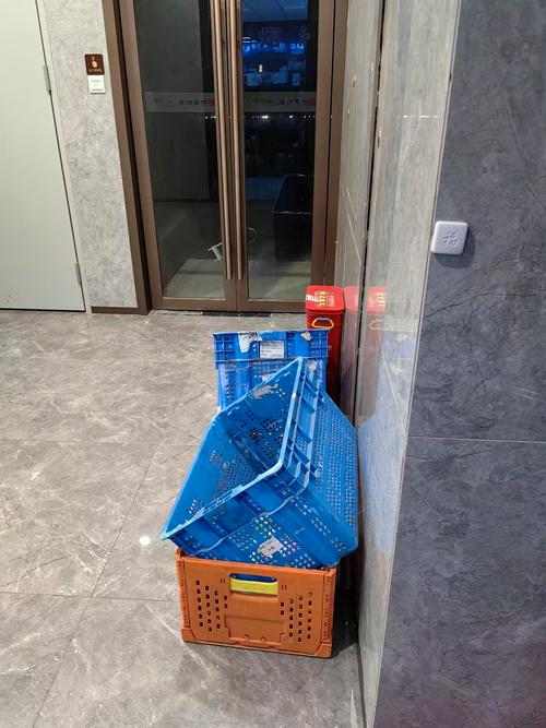 邮政和ems哪个便宜