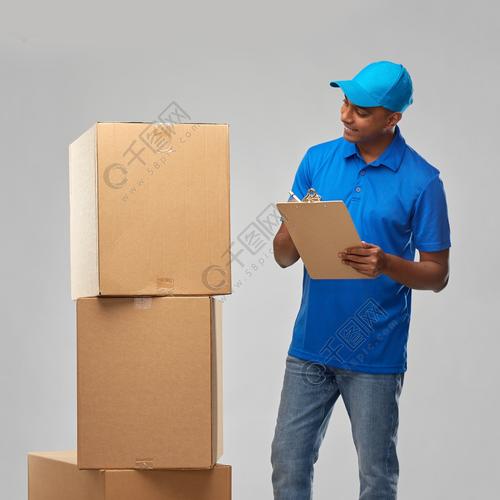 广州部分快递驿站升级夜间送货上门