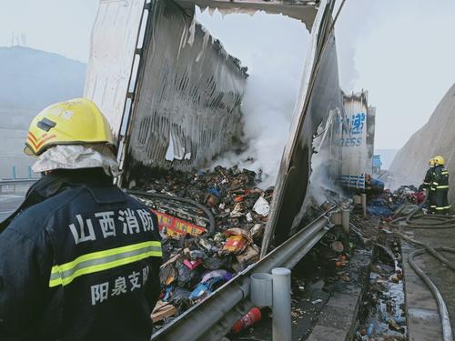 快递江湖纷争背后 菜鸟曾顺丰因其没用阿里云