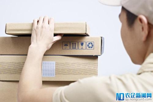 参观遗址嬉笑被怒怼