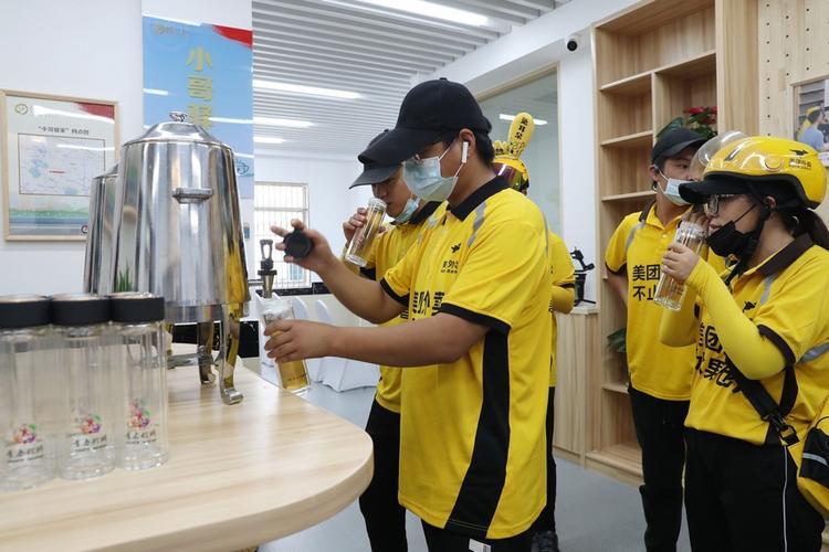 德邦电话客服电话是24小时